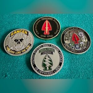 US Army Special Operations Command Challenge Coin set